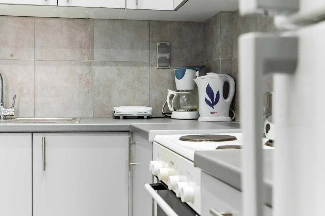 Minimalistic Apartment Petros イラクリオン エクステリア 写真