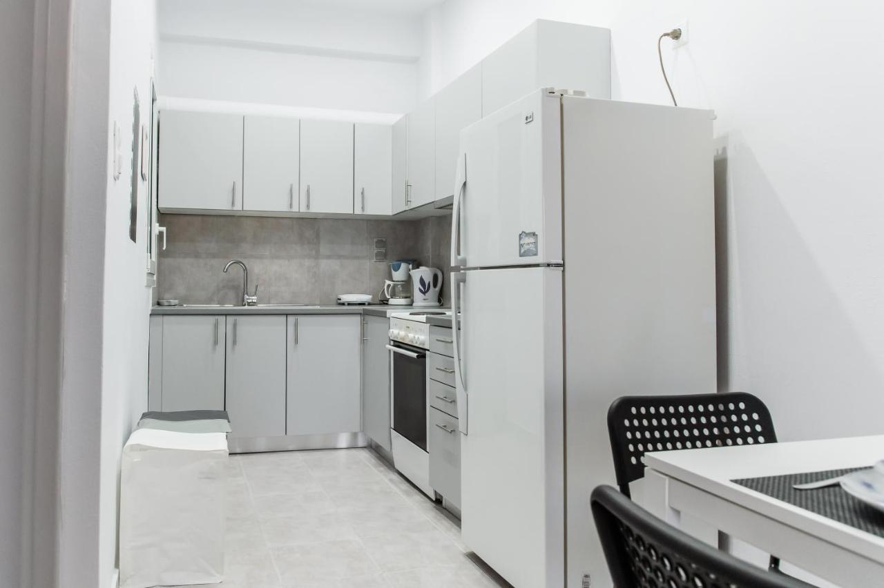 Minimalistic Apartment Petros イラクリオン エクステリア 写真